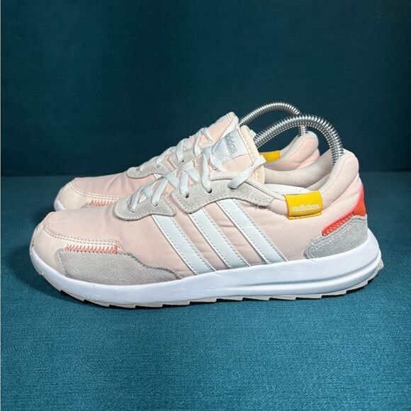 Size 7.5 - Women’s Adidas Retrorun multicolor shoes - Picture 1 of 9